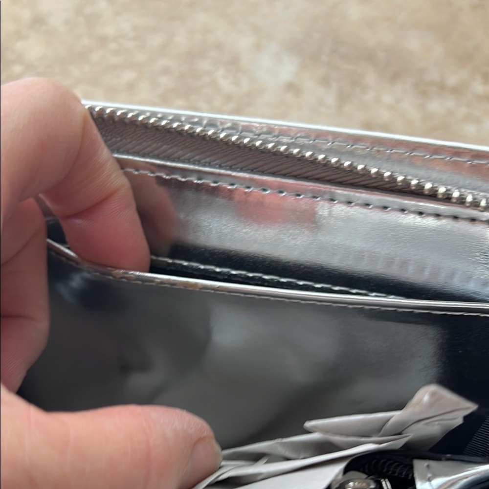 Aldo Metallic Silver Wallet NWT - Picture 5 of 8